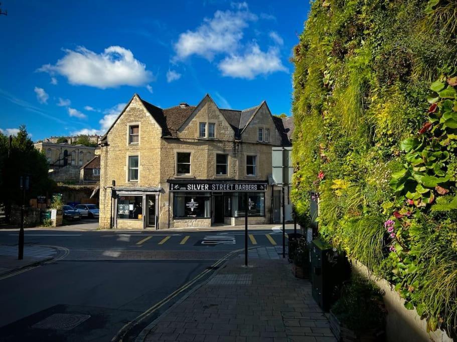 Period Apartment, Great Views, In Heart Of Town. Bradford-On-Avon Exterior photo